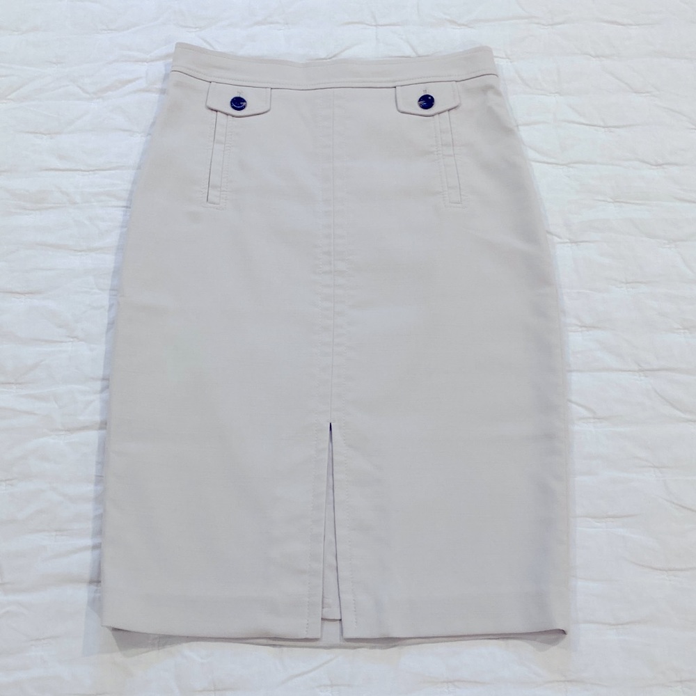 Ann Taylor Casual Midi Skirt. Size 0